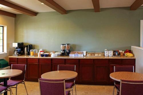 Plymouth Shenandoah Inn, Major Credit Cards Required For Check In מראה חיצוני תמונה